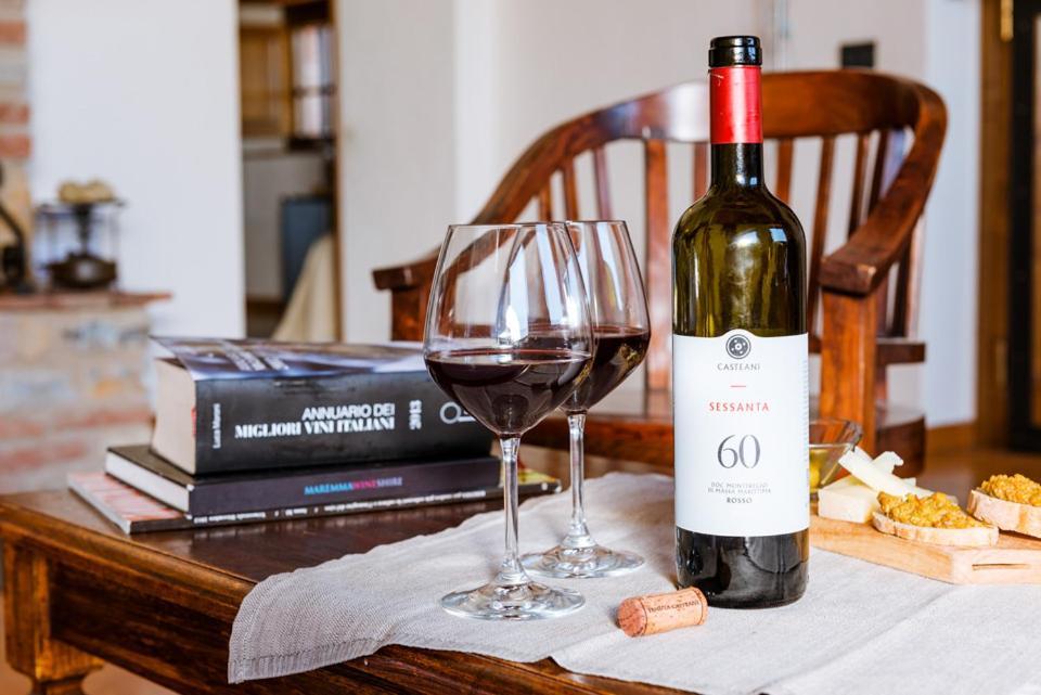 Agriturismo & Cantina Tenuta Casteani Ribolla 외부 사진